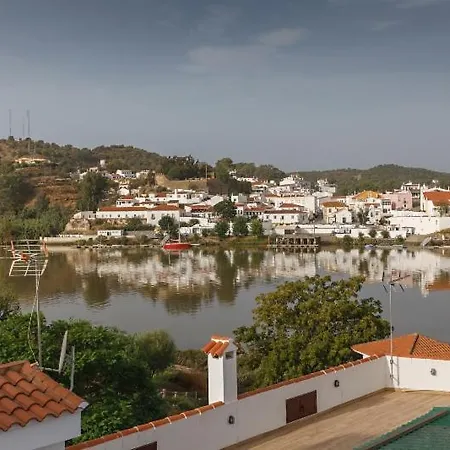 Holiday home Casa Verde, Charming Village House, 4 Bedrooms *
