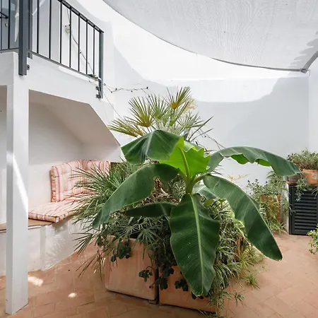 Holiday home Casa Verde, Charming Village House, 4 Bedrooms *