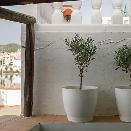 Casa Verde, Charming Village House, 4 Bedrooms * Sanlúcar de Guadiana
